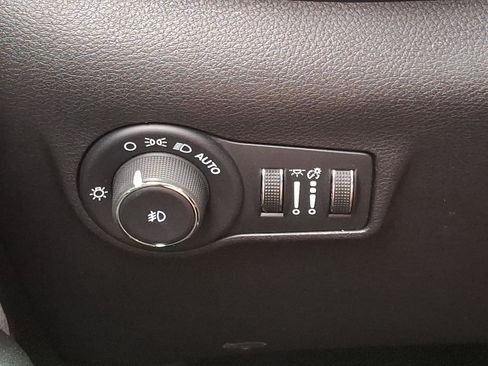 Used 2024 Jeep Compass Latitude AWD/4WD image 26