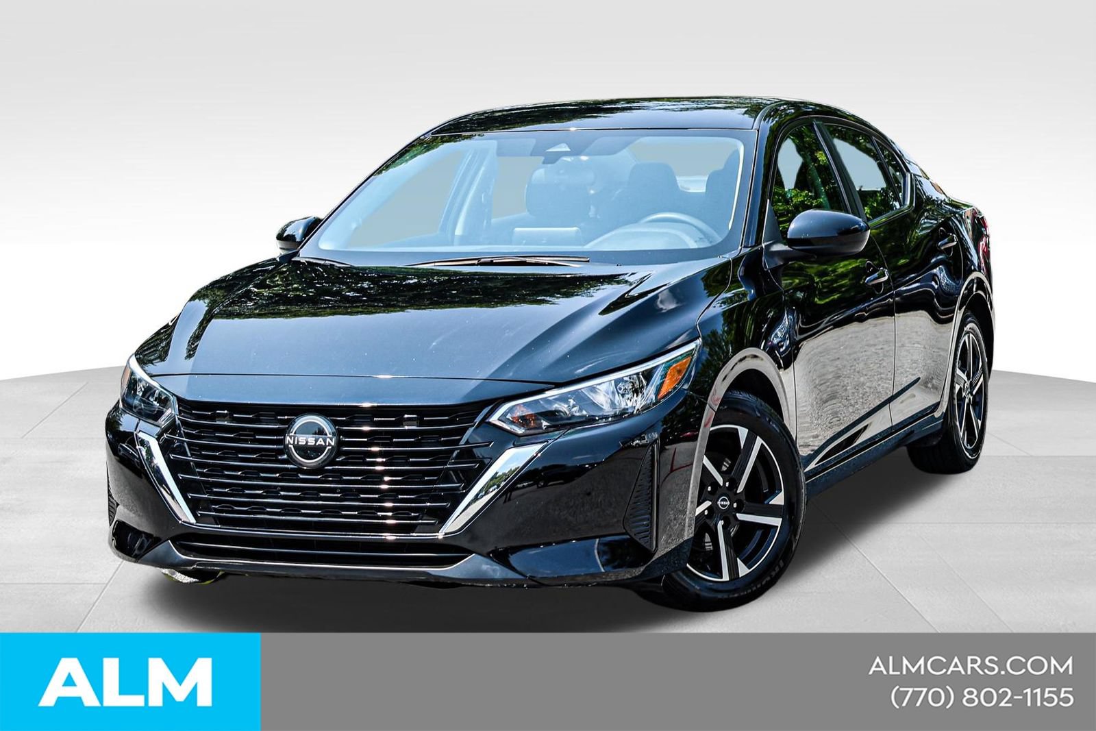 Used 2024 Nissan Sentra SV FWD image 1