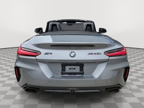 Used 2025 BMW Z4 M40i w/ Premium Package image 14