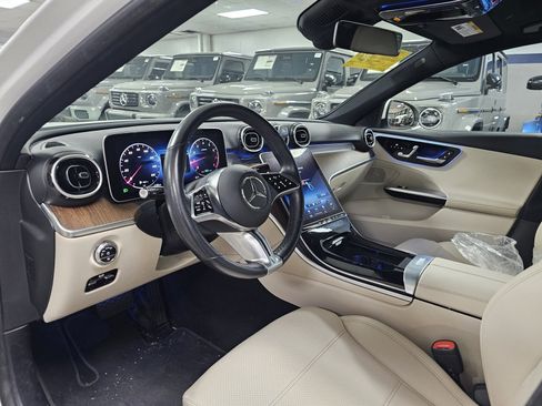 Used 2022 Mercedes-Benz C 300 4MATIC Sedan image 5