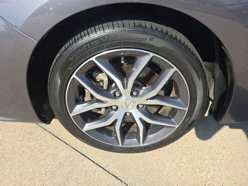 Used 2022 Acura ILX w/ Premium Package FWD image 27