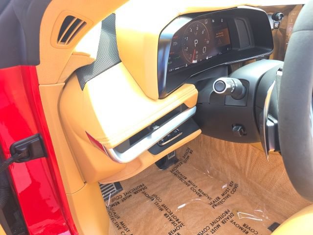 Used 2022 Chevrolet Corvette Stingray Premium Conv w/ Z51 Performance Package RWD image 17