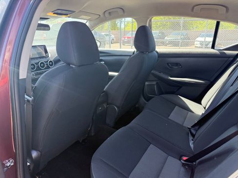 Used 2025 Nissan Sentra SV FWD image 11