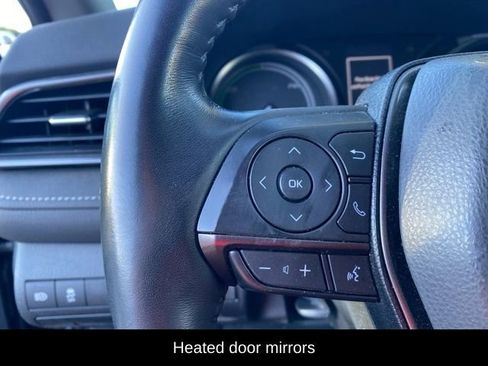 Used 2022 Toyota Camry SE image 17