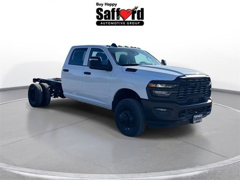 New 2026 RAM 3500 Tradesman image 9