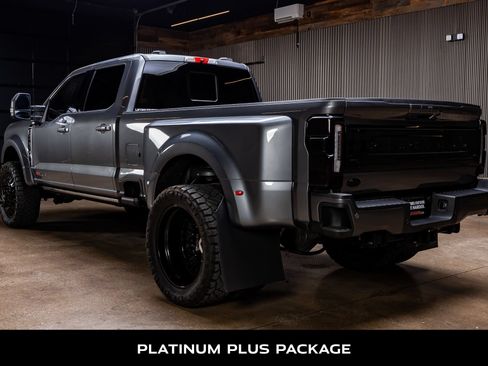 Used 2025 Ford F450 Platinum w/ Platinum Plus Package AWD/4WD image 6