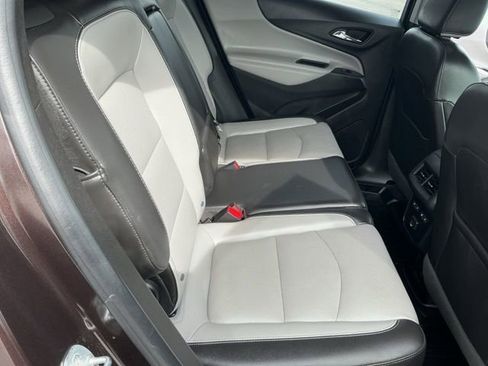 Used 2020 Chevrolet Equinox Premier image 18