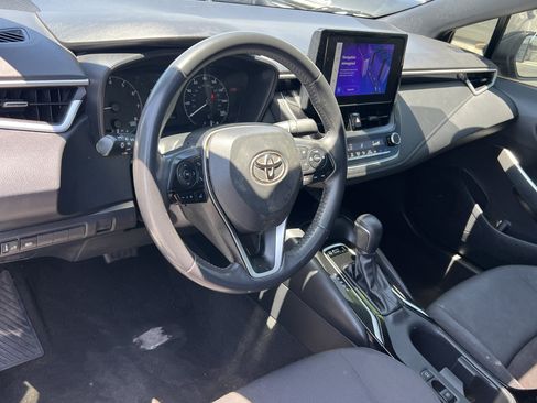 Used 2024 Toyota Corolla SE w/ SE Premium Package FWD image 23