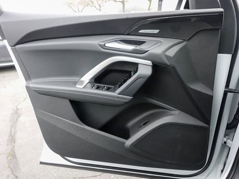 Used 2025 Audi Q5 Premium Plus w/ Premium Plus image 21