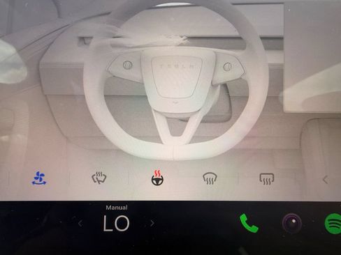 Used 2026 Tesla Model Y Long Range AWD/4WD image 20
