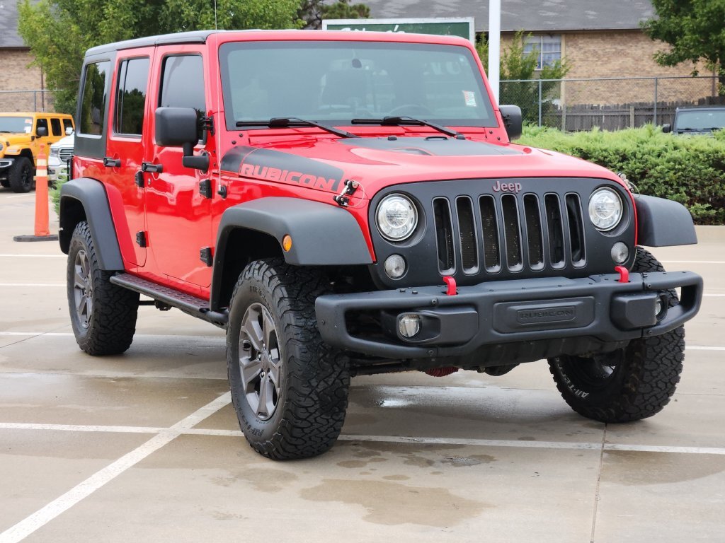 Used 2017 Jeep Wrangler Unlimited Rubicon AWD/4WD image 3