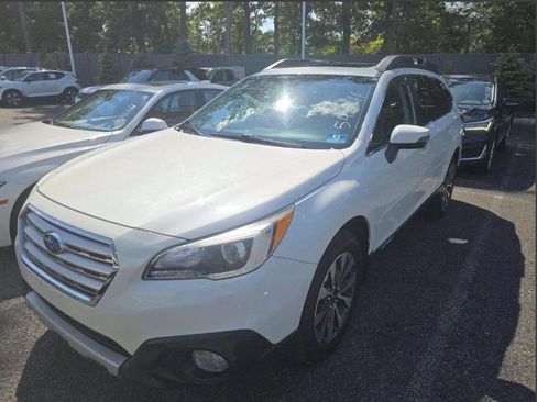 Used 2017 Subaru Outback 3.6R Limited AWD/4WD image 1