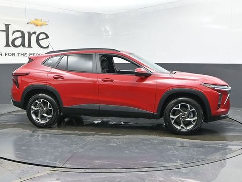 New 2026 Chevrolet Trax LT w/ LT Convenience Package image 1