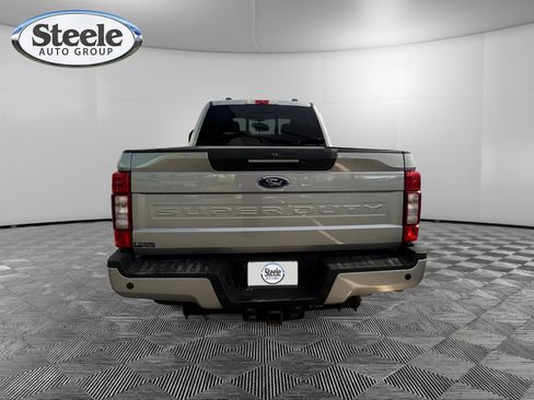 Used 2022 Ford F250 Lariat w/ Lariat Ultimate Package AWD/4WD image 4