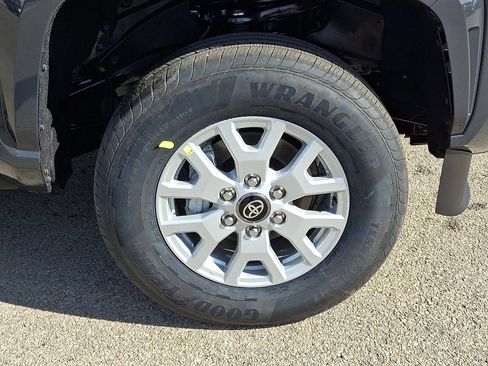 New 2026 Toyota Tacoma SR5 image 8