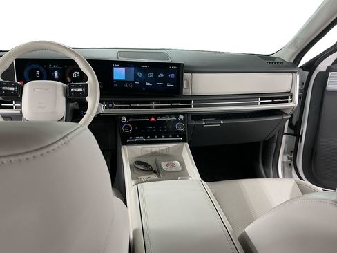Certified 2026 Hyundai Santa Fe SEL AWD/4WD image 6
