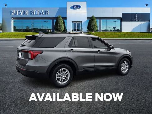 New 2026 Ford Explorer Active image 8