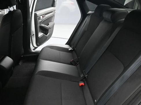 Used 2023 Honda Civic Sport image 19