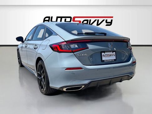 Used 2022 Honda Civic Sport Touring image 5