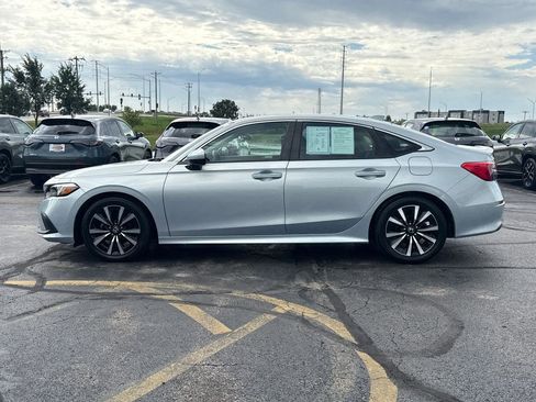 Certified 2022 Honda Civic EX image 8