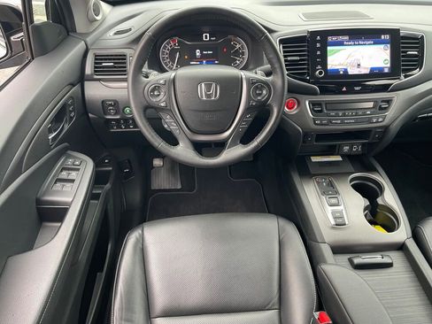 Certified 2023 Honda Ridgeline RTL-E image 2