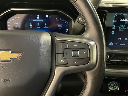 Used 2022 Chevrolet Silverado 1500 LT image 33