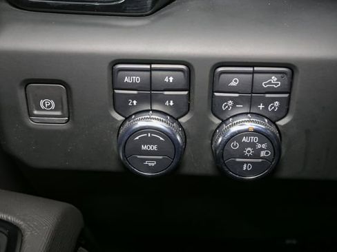 Used 2023 GMC Sierra 1500 AT4X AWD/4WD image 35