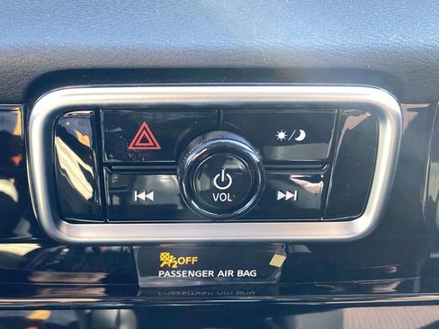 New 2026 Nissan Sentra SR w/ Floor Mat Package image 25