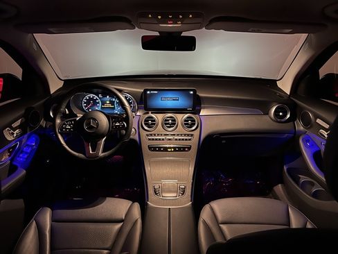 Certified 2021 Mercedes-Benz GLC 300 4MATIC image 35