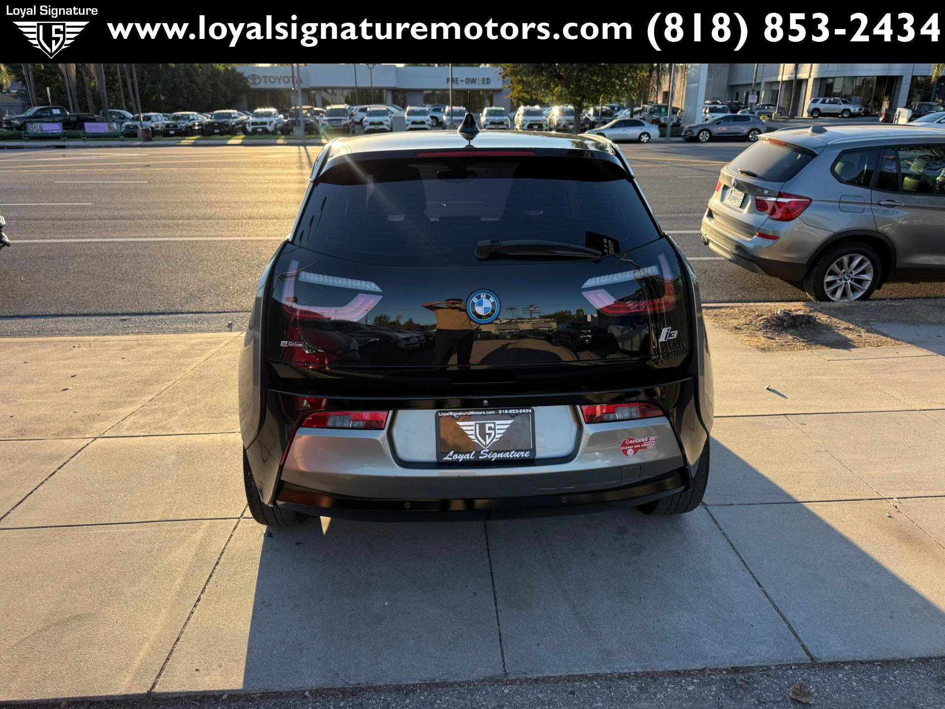 Used 2017 BMW i3 w/ Range Extender RWD image 6