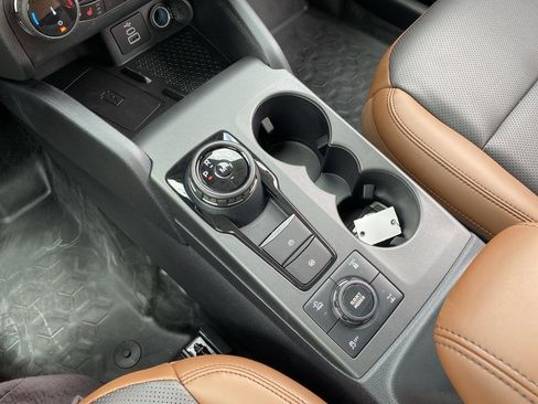 New 2024 Ford Bronco Sport Badlands w/ Premium Package image 9