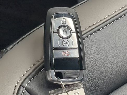 New 2025 Ford Bronco Outer Banks image 30