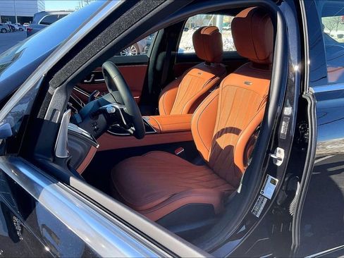 New 2025 Mercedes-Benz S 63 AMG S image 9