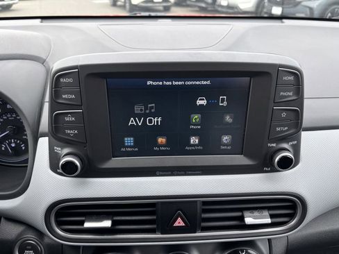 Used 2020 Hyundai Kona SEL AWD/4WD image 21
