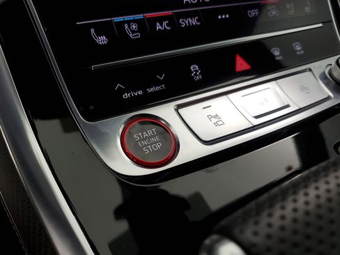 Certified 2024 Audi SQ8 Prestige image 42