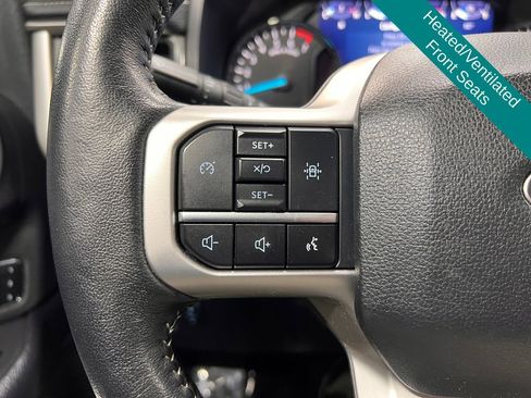 Used 2024 Ford Expedition XLT image 10