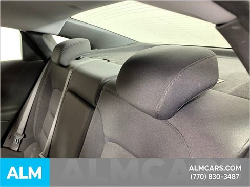 Used 2024 Chevrolet Malibu LT image 33