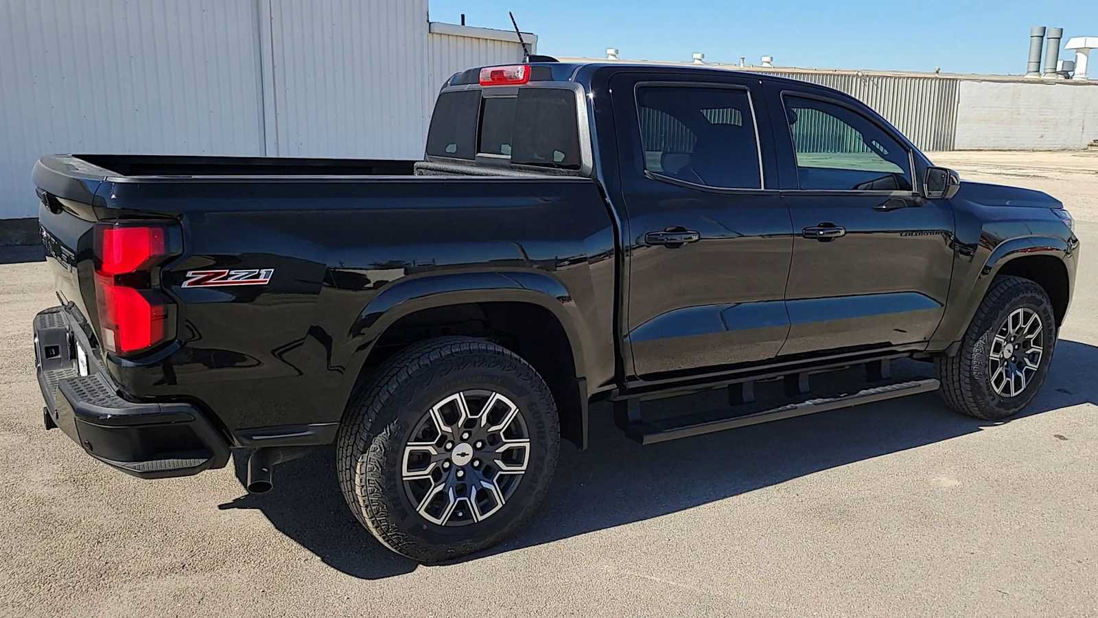 New 2026 Chevrolet Colorado Z71 w/ Technology Package AWD/4WD image 8