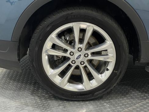 Used 2019 Ford Explorer XLT w/ Equipment Group 202A image 38