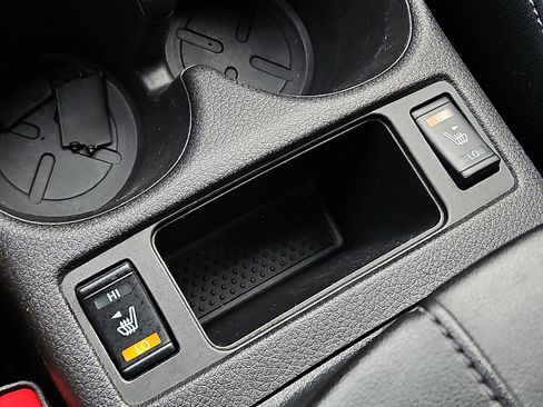 Certified 2019 Nissan Rogue SV w/ Premium Package image 24