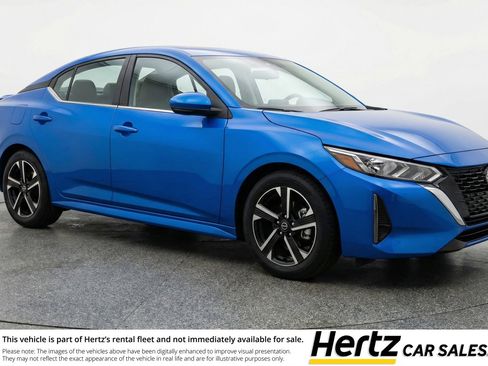 Used 2025 Nissan Sentra SV image 1