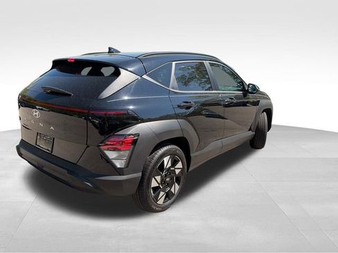 Used 2025 Hyundai Kona SEL FWD image 9
