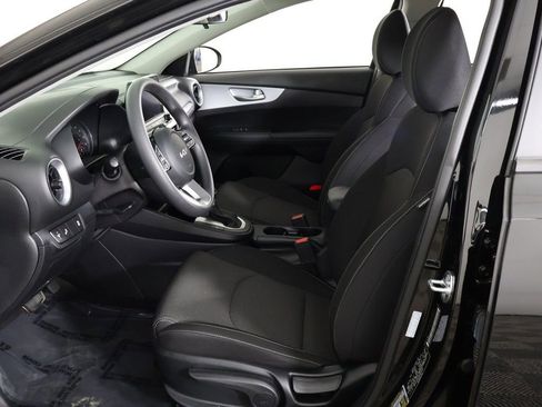 Used 2024 Kia Forte LXS w/ LXS Technology Package FWD image 27