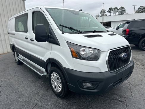 Used 2024 Ford Transit 250 Low Roof w/ Exterior Upgrade Package image 4