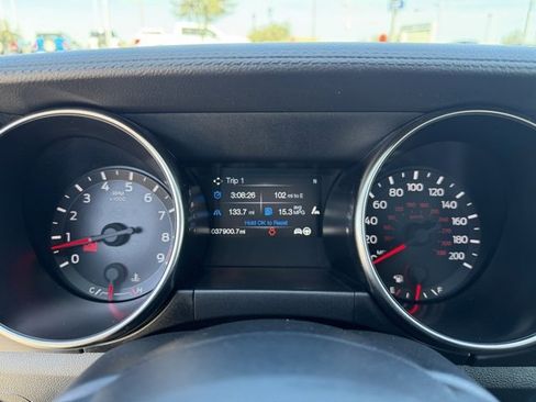 Used 2018 Ford Mustang Shelby GT350 w/ Convenience Package image 16