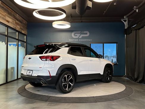 Used 2022 Chevrolet TrailBlazer RS image 3