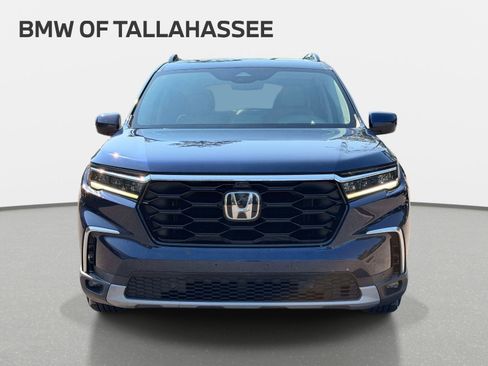 Used 2023 Honda Pilot Elite image 2