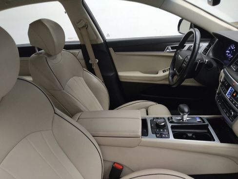 Used 2018 Genesis G80 3.8 w/ Option Group 03 image 21