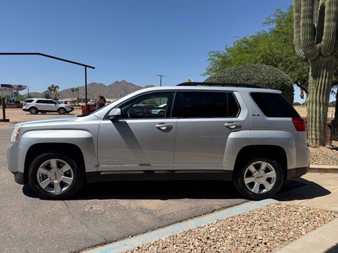 Used 2012 GMC Terrain SLE FWD image 4
