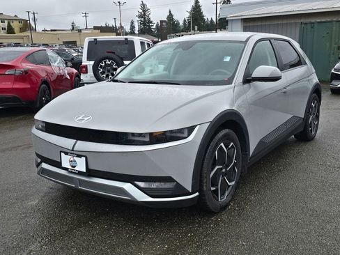Used 2024 Hyundai Ioniq 5 SEL image 7